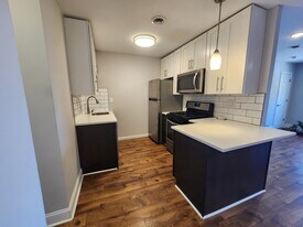 Building Photo - 4585 Manayunk Ave