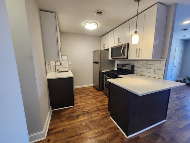 Building Photo - 4585 Manayunk Ave