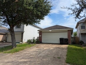 Building Photo - 13831 Maximos Dr