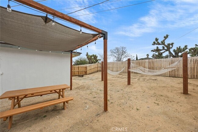 Building Photo - 55585 Onaga Trail