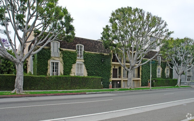Building Photo - 9191 Burton Way