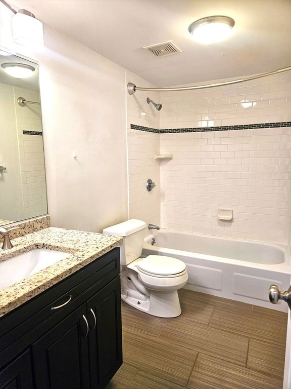 Building Photo - 26 Beacon St