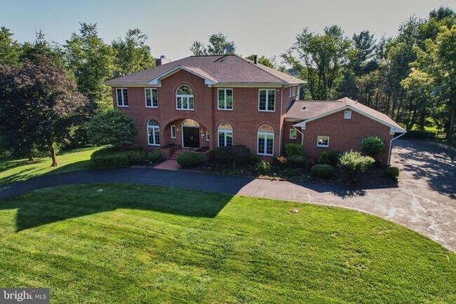 Building Photo - 1159 Mill Garden Ct