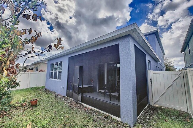 Building Photo - 2087 Emerald Springs Dr