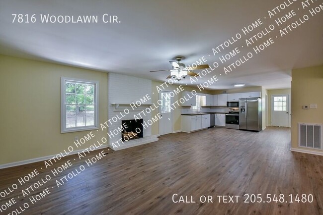 Building Photo - 7816 Woodlawn Cir