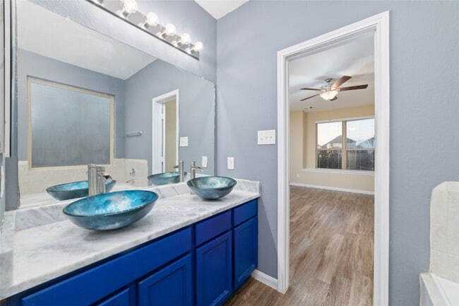 Building Photo - 24714 Scarlatti Cantata Dr