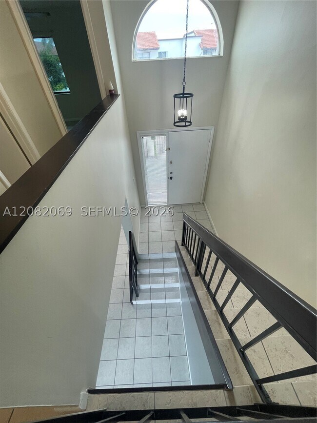Building Photo - 1341 SW 124th Ct
