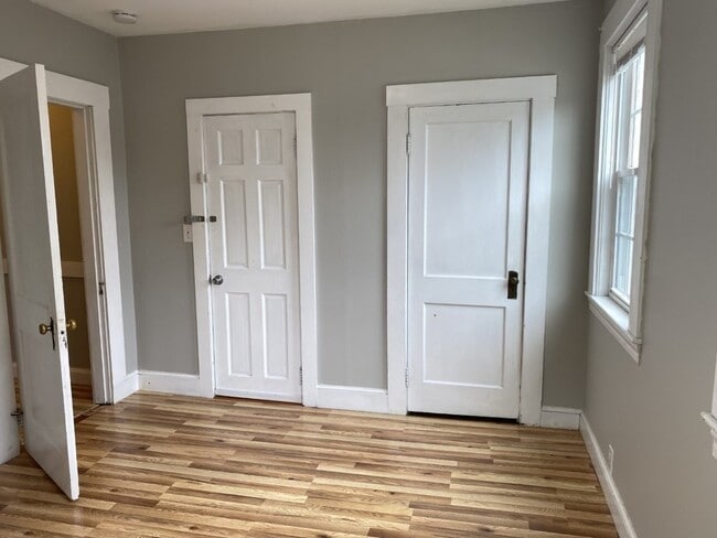 Building Photo - 60 Washington St