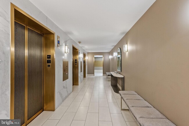 Building Photo - 4515 Willard Ave