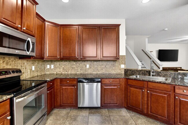 Building Photo - 714 Ashentree Dr