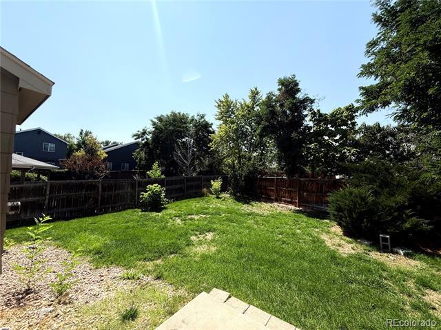 Building Photo - 8773 Pochard St