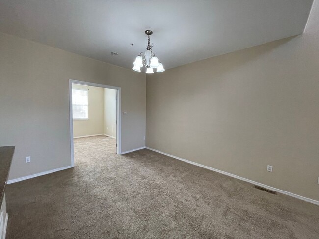 Building Photo - Quiet, Open and Private, Surounded by Nature! Attached 2 CAR Garage!