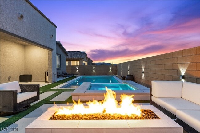 Building Photo - 3508 Liviana Gln Ave