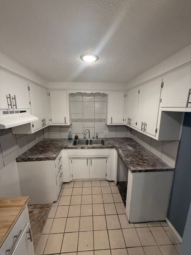 Building Photo - SOUTH 17TH DUPLEX