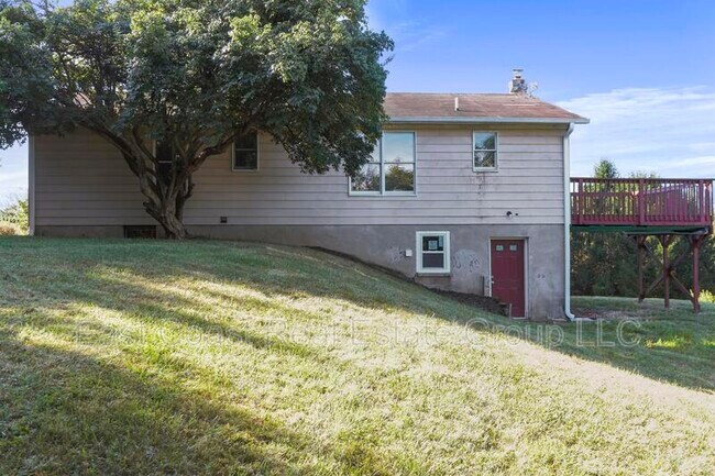 Building Photo - 2068C Virts Ln