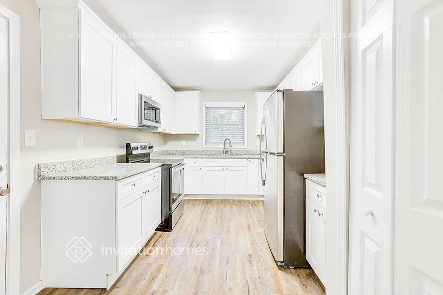 Building Photo - 1964 Rosewood Rd