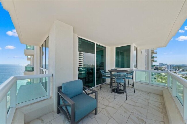 Building Photo - 101 S Fort Lauderdale Beach Blvd