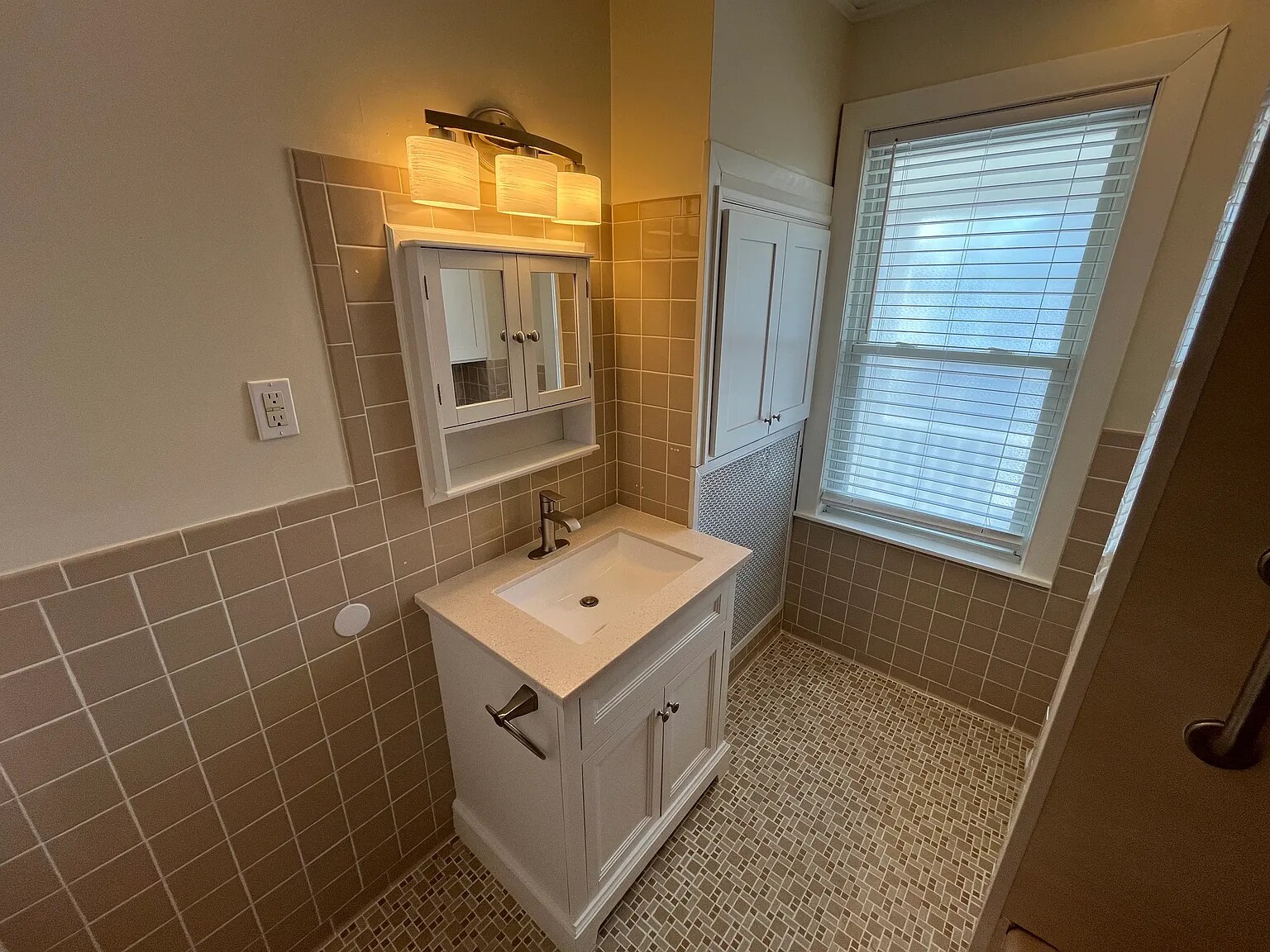 Building Photo - 29 Watts St