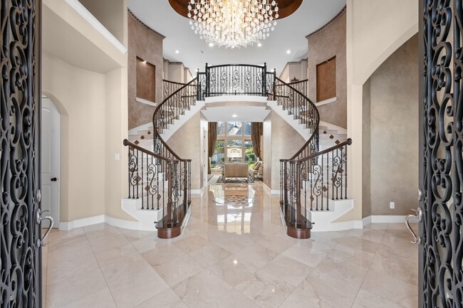 Building Photo - 75 S Fremont Ridge Loop