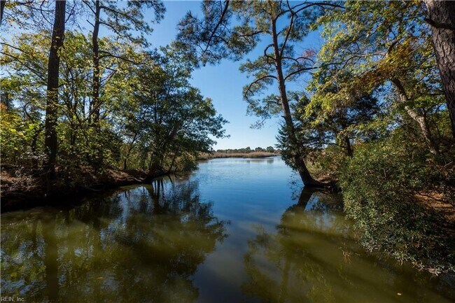 Building Photo - 1303 Tides Edge Ct
