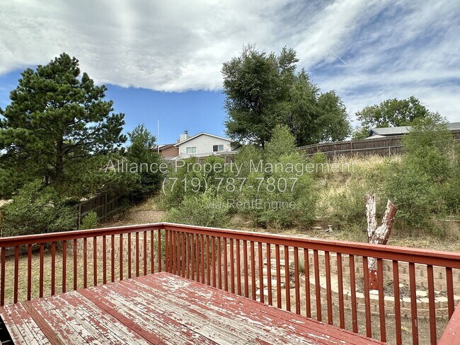 Building Photo - 1250 Chiricahua Dr
