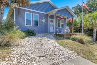 Building Photo - 302 Deer Trail