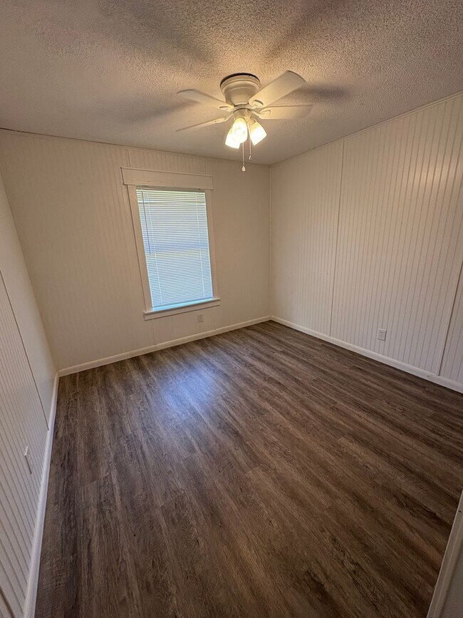 Building Photo - Charming 3-Bedroom Home in Rincon