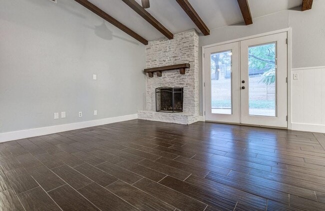 Building Photo - 4903 Powder River Rd