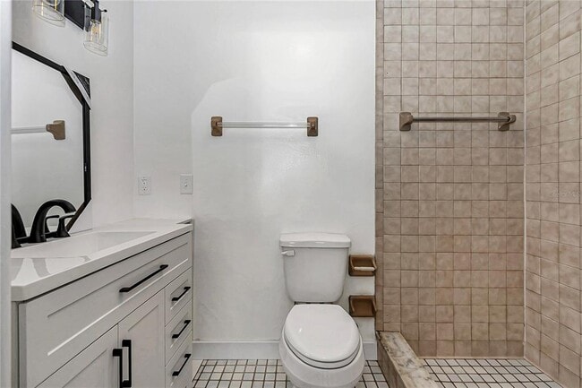 Building Photo - 11440 E Blue Cove Dr