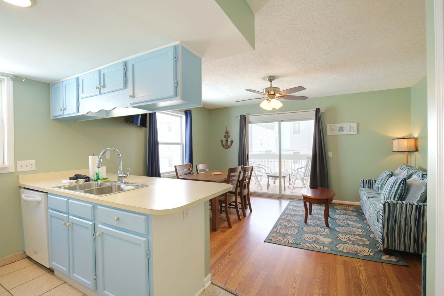 Building Photo - 608 Carolina Beach Ave S