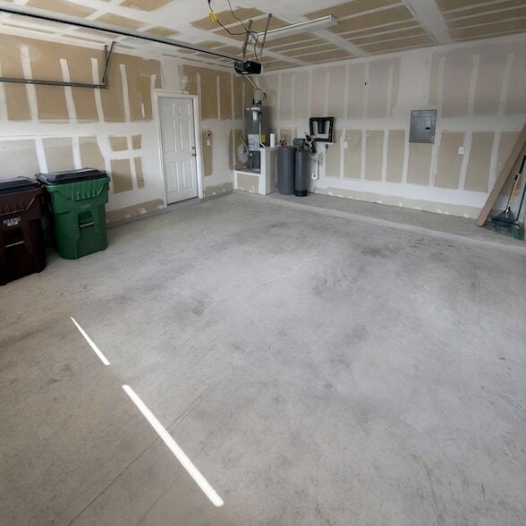 Building Photo - 3200 W College Park Dr