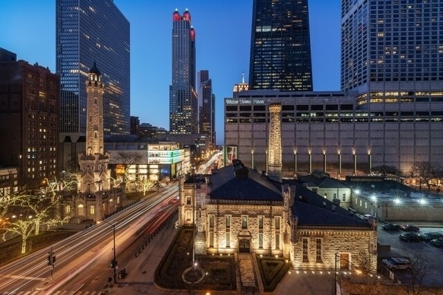 Building Photo - 777 N Michigan Ave