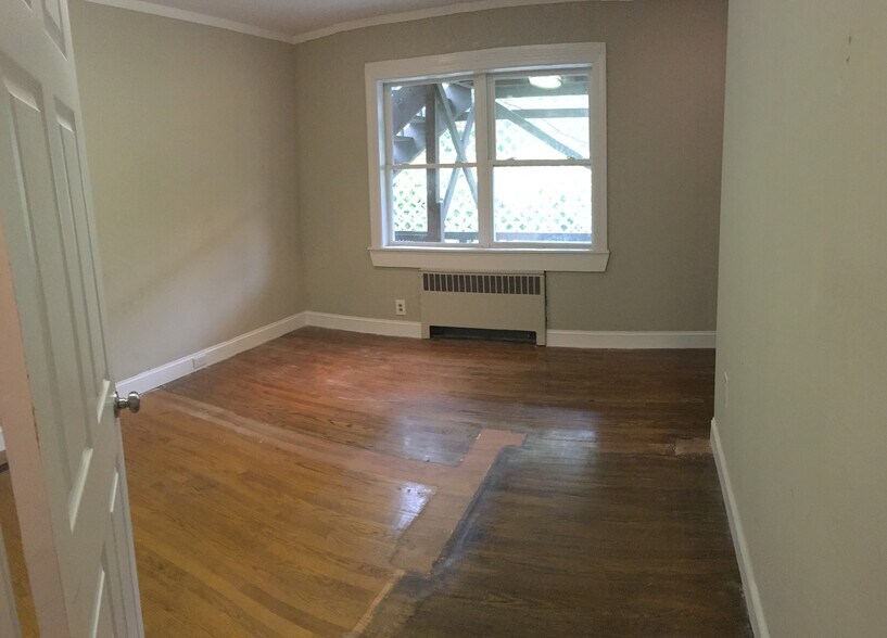 Building Photo - 1107 Richmond Rd