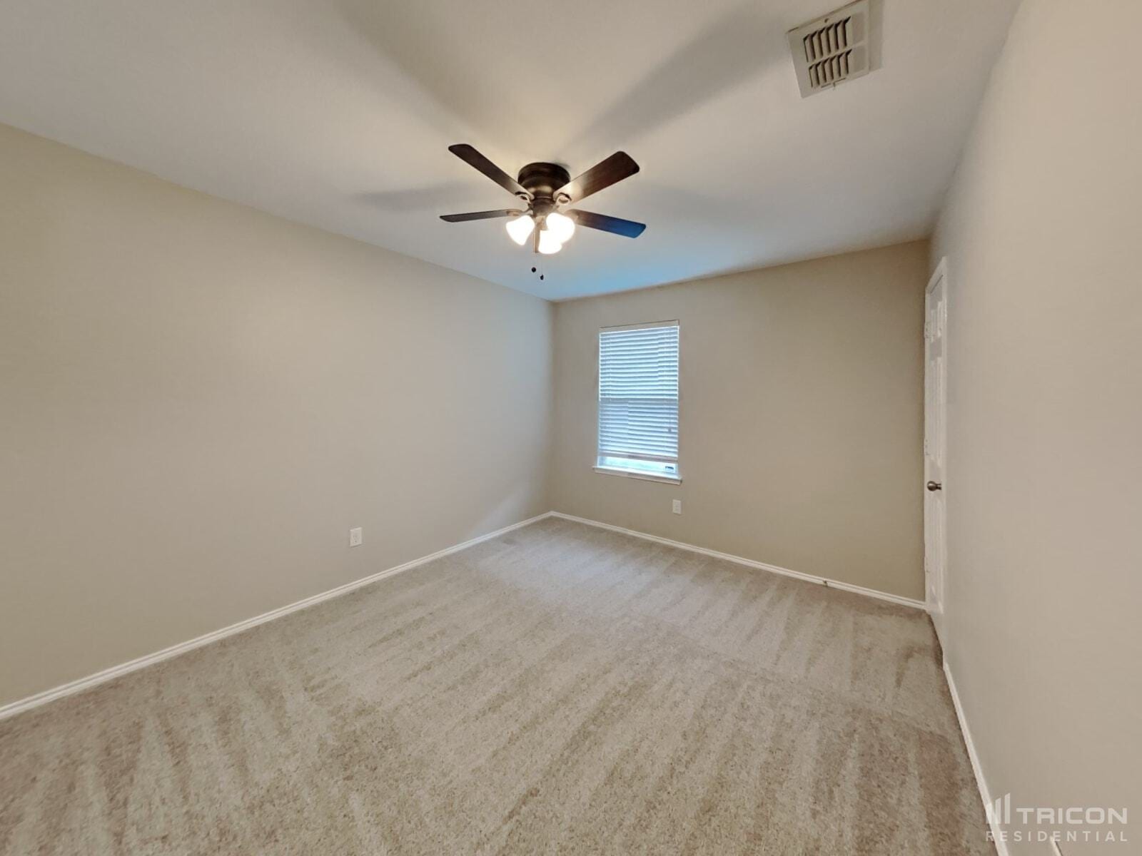 Building Photo - 1704 Abby Creek Dr