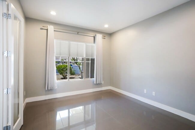 Building Photo - Single Story Pool Home In Reverence Guard Gated Community