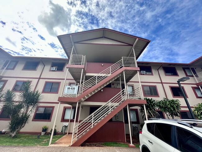 Building Photo - For Rent - [Pearl Horizons] 98-630 Moanalu...