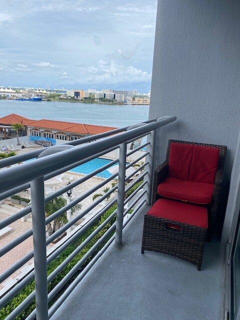 Building Photo - 335 S Biscayne Blvd