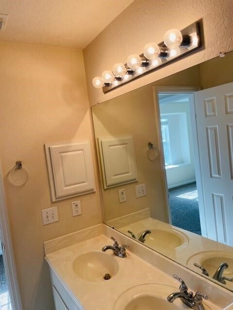 Building Photo - 9506 Carsonmont Ln