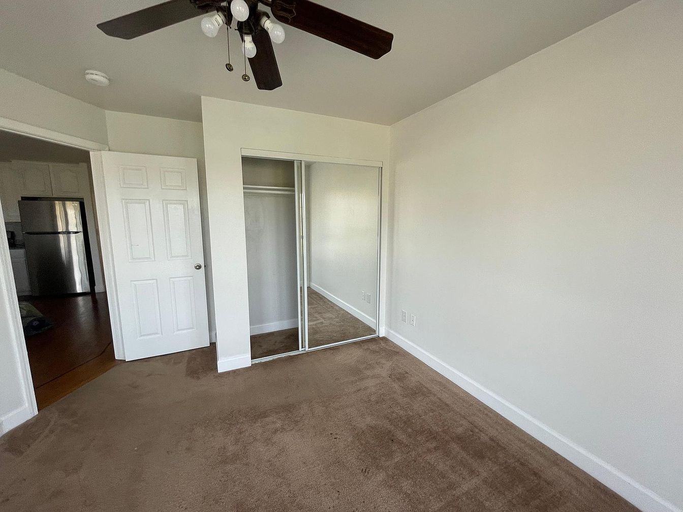 bedroom 1 - 432 Russia Ave