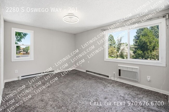 Building Photo - 2280 S Oswego Way
