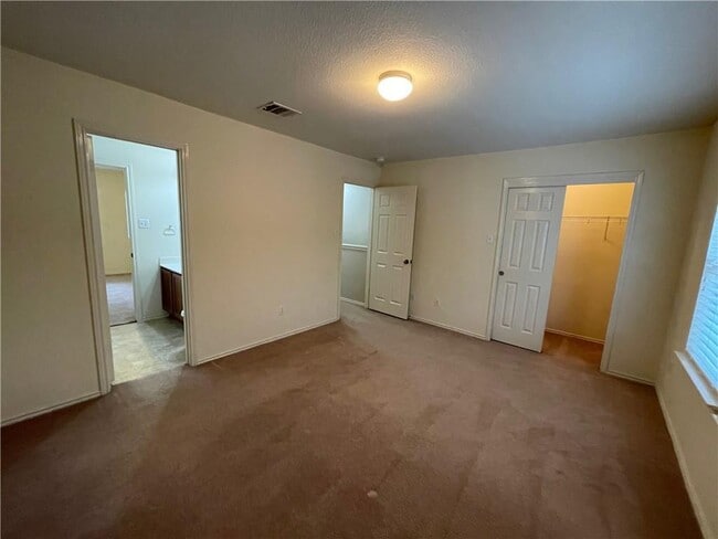 Building Photo - 10412 Maydelle Dr