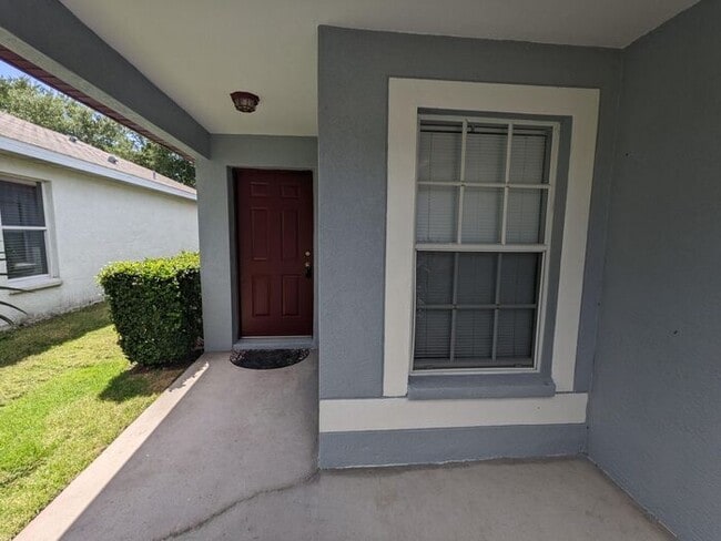 Building Photo - Beautiful 3/2 Home in Riverview, FL