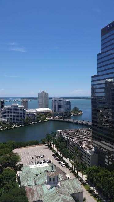 Building Photo - 500 Brickell Ave