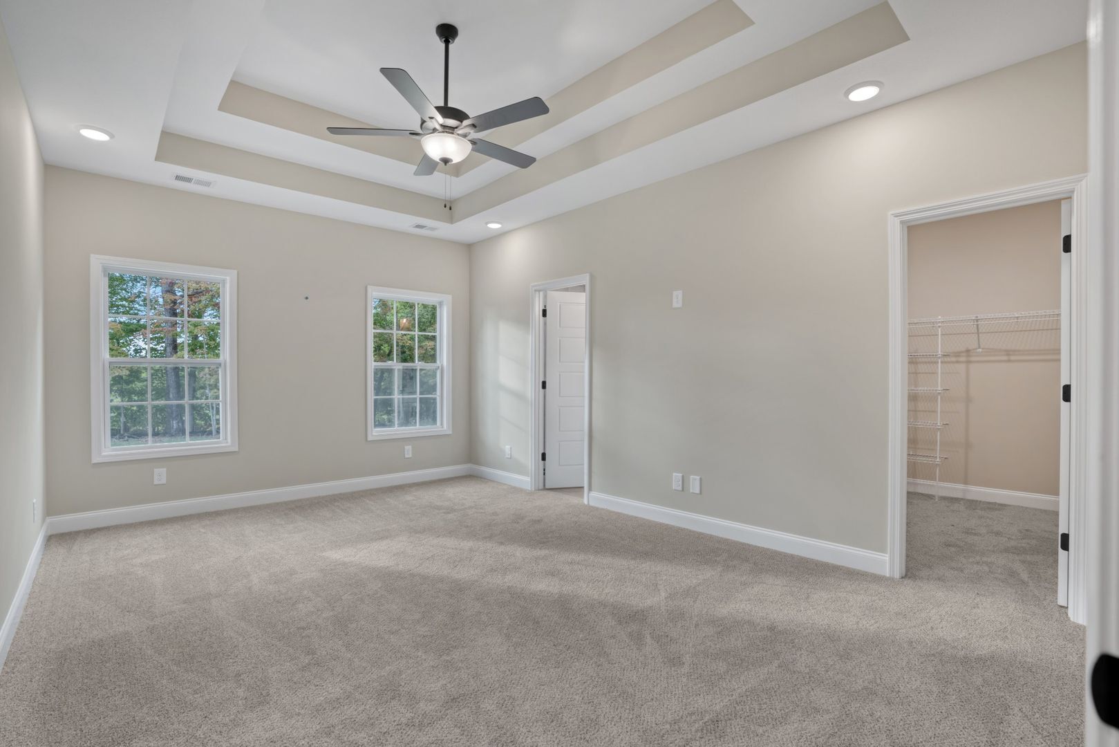 Building Photo - 502 N Halifax Ct