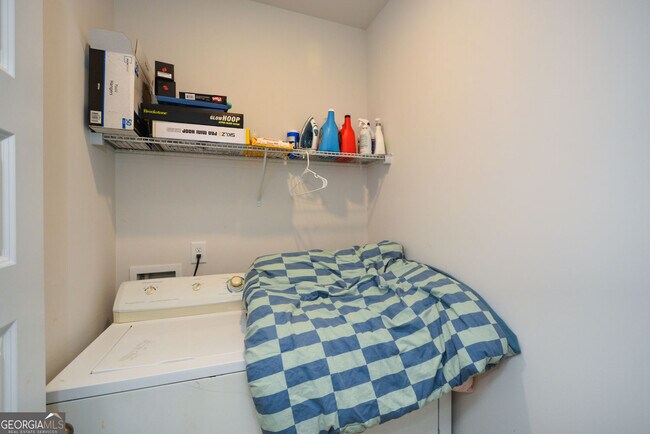 Building Photo - 2610 Ravencliff Dr