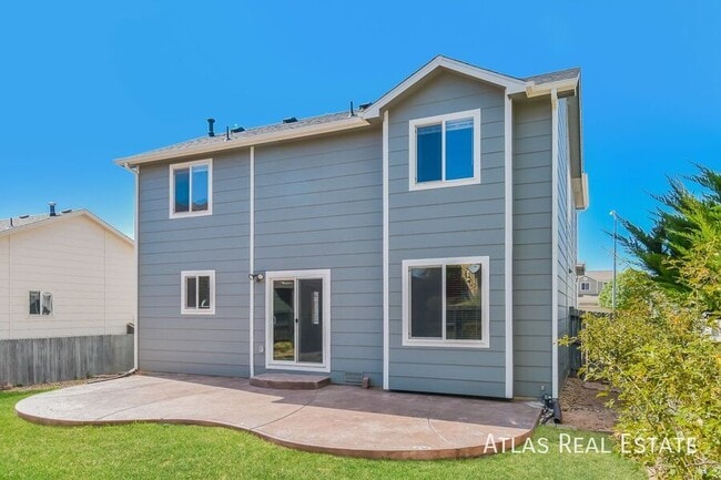 Building Photo - 8647 Silver Glen Dr