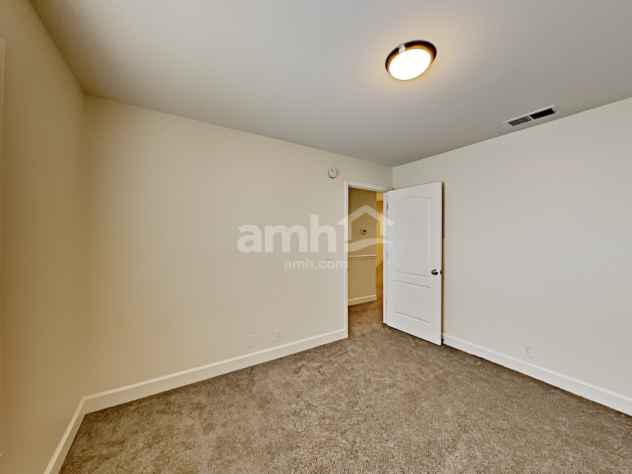 Building Photo - 2533 Kilkenny Ct