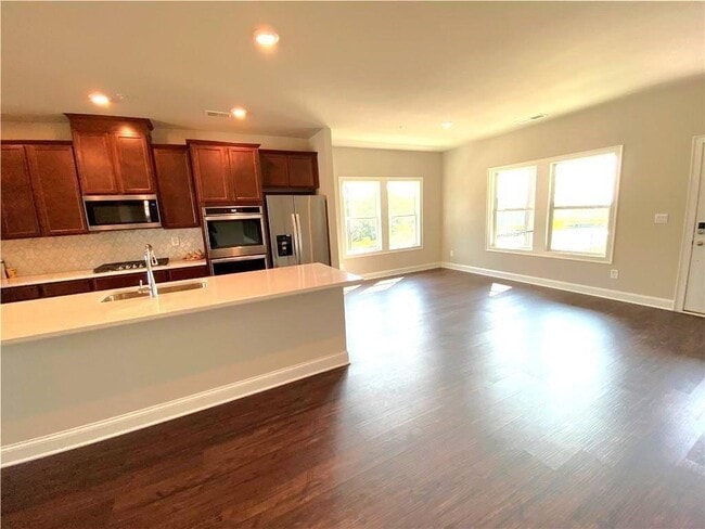 Building Photo - 912 Sweetwater Grove