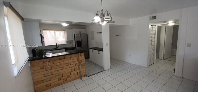 Building Photo - 14905 SW 80th St