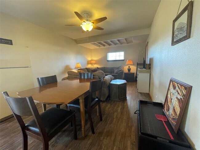 Building Photo - 1706 W Gallego Ave